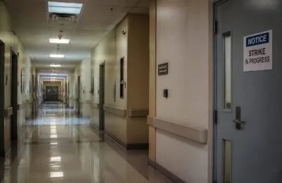 Greva generală din Sănătate a redus activitatea în sute de spitale din țară