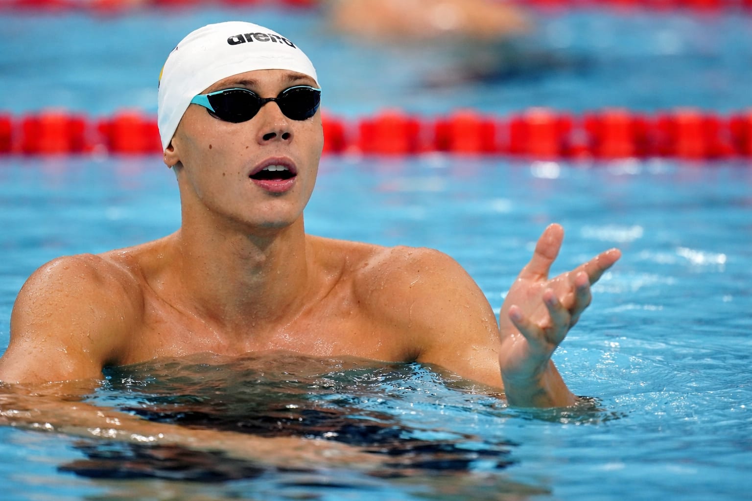 David Popovici a înotat în seriile de 100 m liber mai rapid decât la medalia olimpică