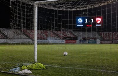 Dinamo a remizat cu Corvinul Hunedoara și pierde două puncte în fruntea clasamentului