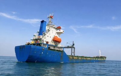 Operațiune de salvare în Marea Neagră după scufundarea unei nave cu 12 marinari la bord