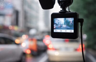 Publicarea filmărilor din trafic pe rețelele sociale poate încălca legea protecției datelor