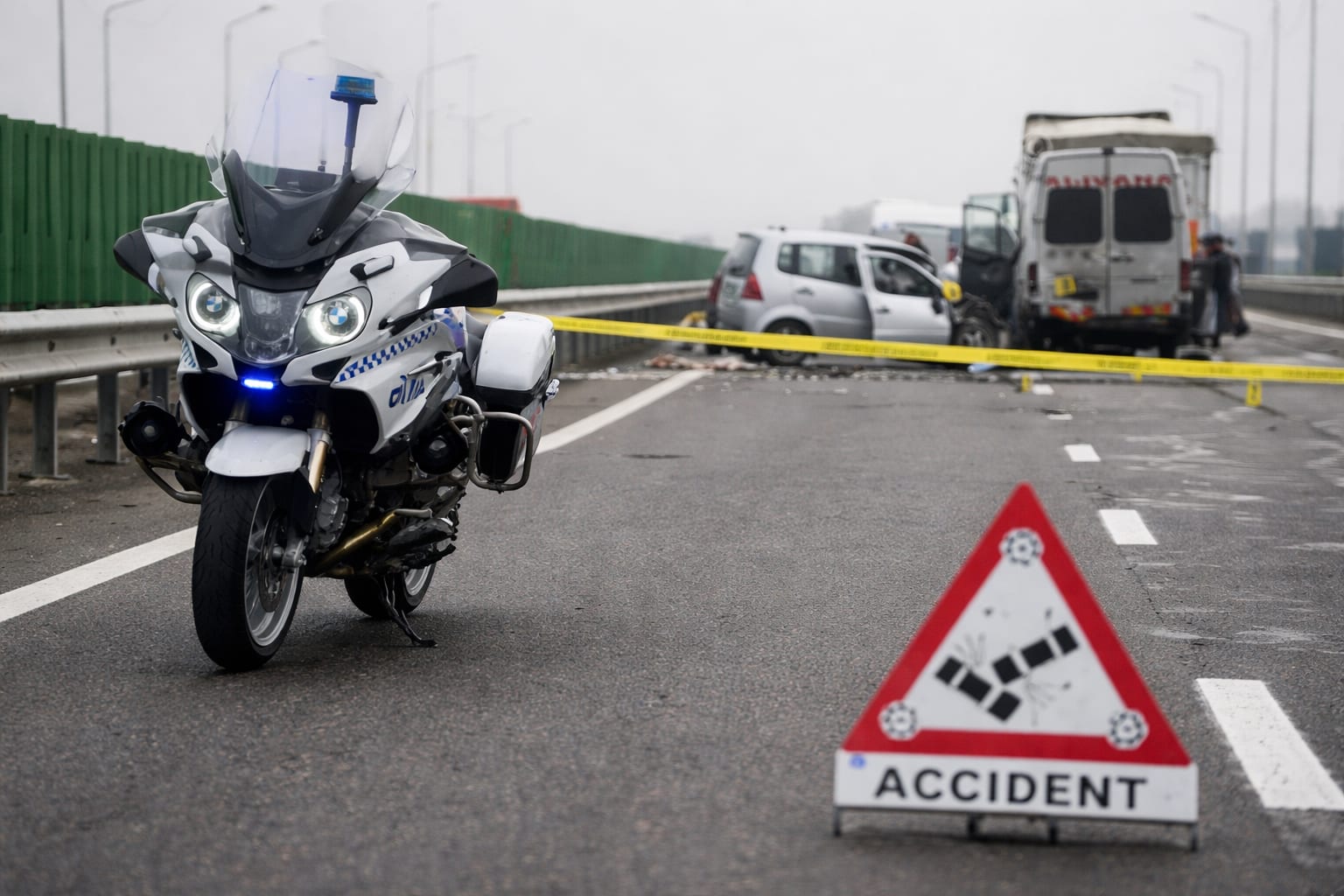 Trafic îngreunat pe Autostrada Soarelui din cauza unui accident și a unor lucrări rutiere