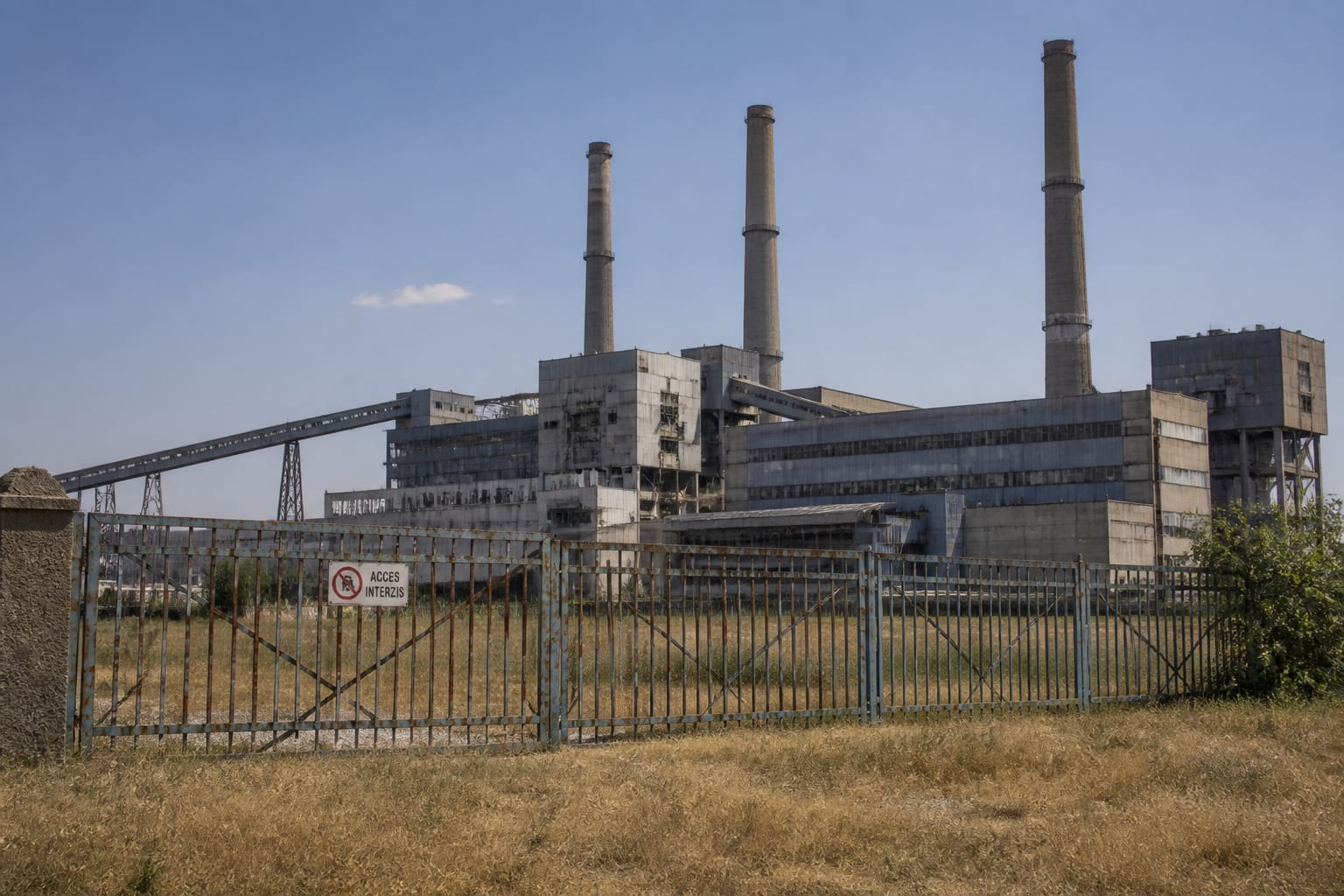 Un grup de 200 MW de la termocentrala Turceni s-a oprit în plină caniculă, în timp ce reactoarele de la Cernavodă sunt oprite