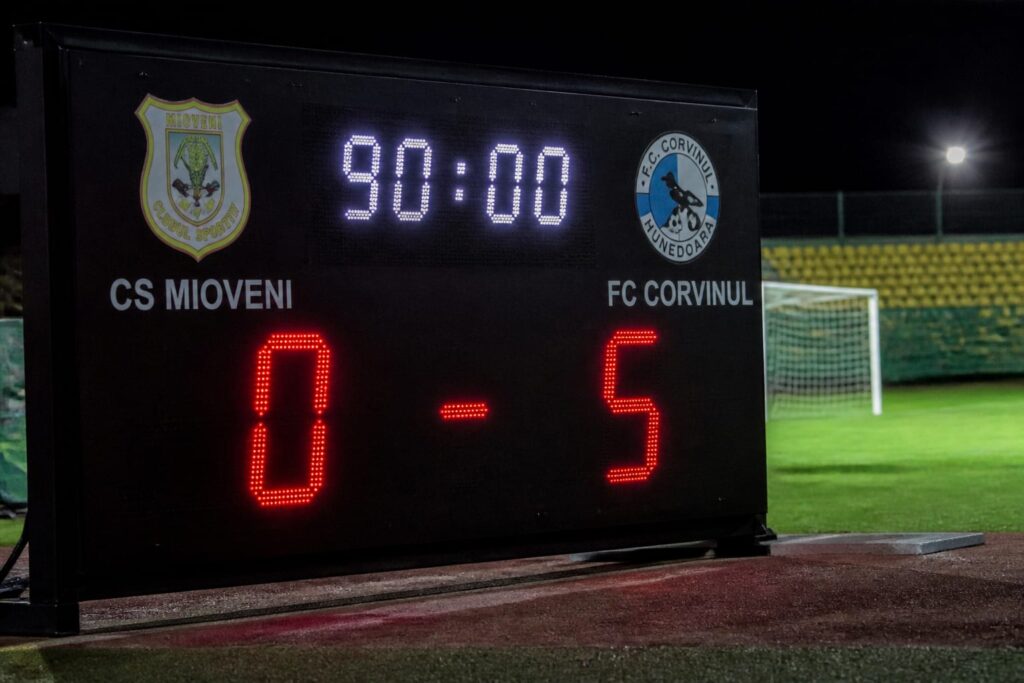 FCSB învinge FC Argeș cu 5 la 0 la Mioveni și preia conducerea Grupei C din Cupa României