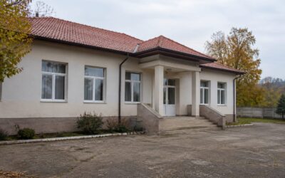 Primăria Victoria licitează construirea unui bazin acoperit la liceu, bugetat la peste 9 milioane lei