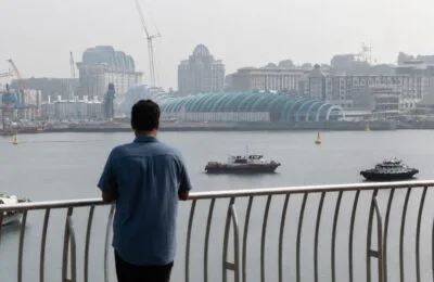 Aerul din centrul Singaporelui a intrat în intervalul nesănătos, cu PSI 102