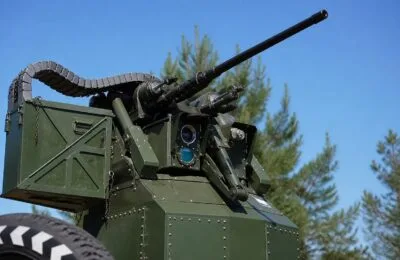 Ucraina anunță că doboară noile drone rusești cu mitraliere controlate de inteligența artificială